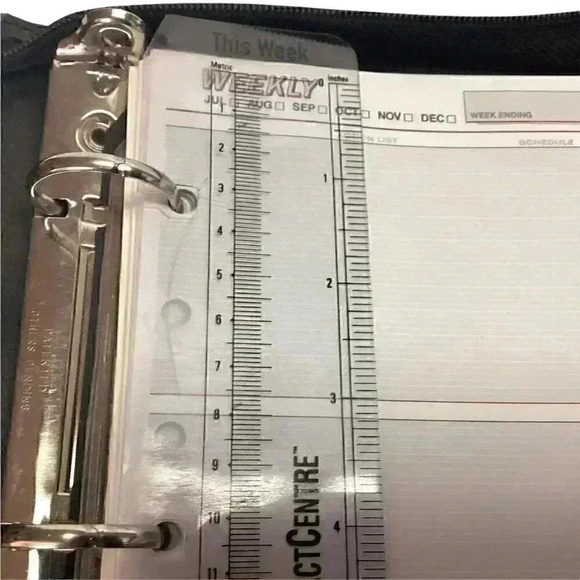 DAY RUNNER FACT CENTRE Case Panner Pages Business Card Organizer Binder Ring Zip - Picture 8 of 12